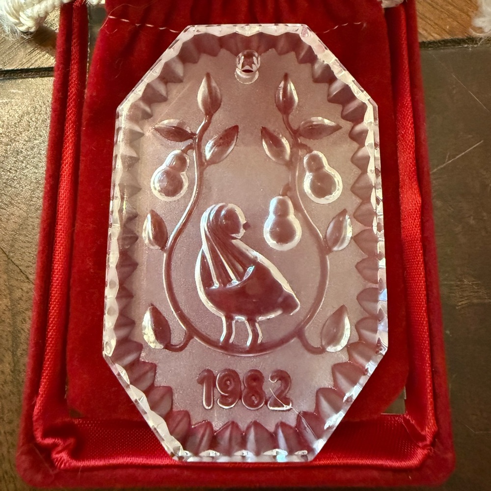 Brand New WATERFORD Crystal Vintage 1982 Partridge in a Pear Tree